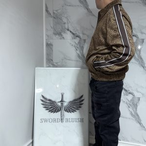 Chaqueta FashionNova “Special Edition”